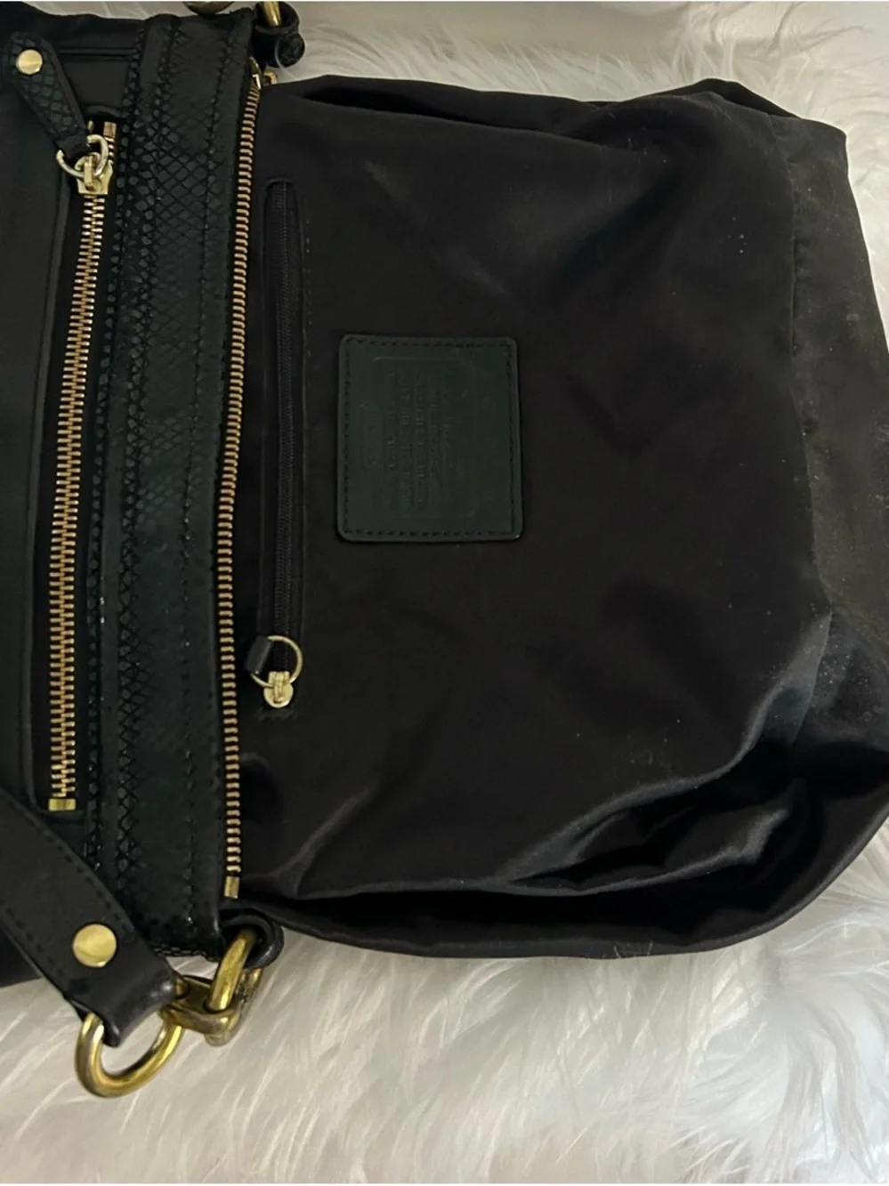 Coach Black Leather Shoulder Bag Snake Embossed Gold Hardware